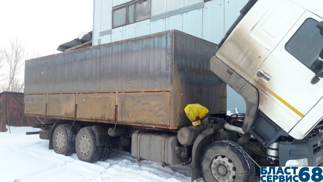 Пескоструй и покраска фургона-зерновоза МАЗ — до